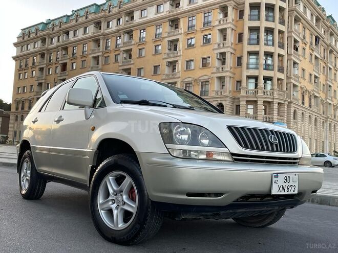 Toyota Harrier 2000, 298,123 km - 3.0 l - Sumqayıt