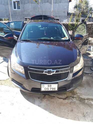 Chevrolet Cruze 2013, 256,236 km - 1.4 l - Qax