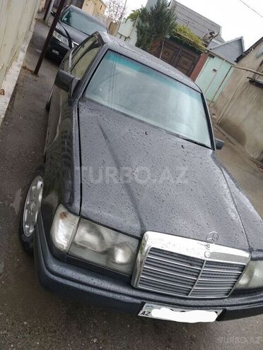 Mercedes E 230 1989, 399,854 km - 2.3 l - Bakı