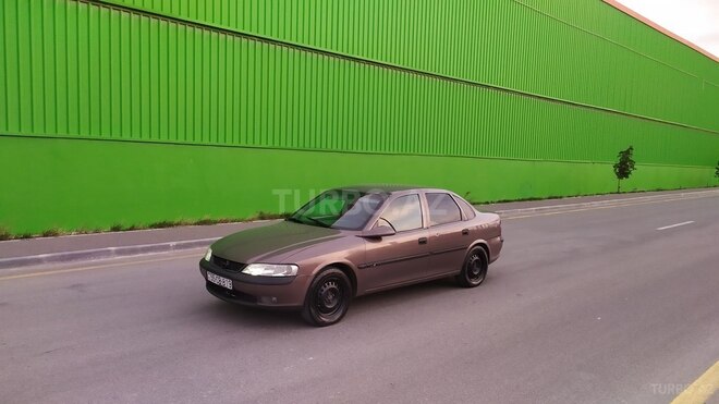 Opel Vectra 1998, 321,542 km - 1.6 л - Sumqayıt