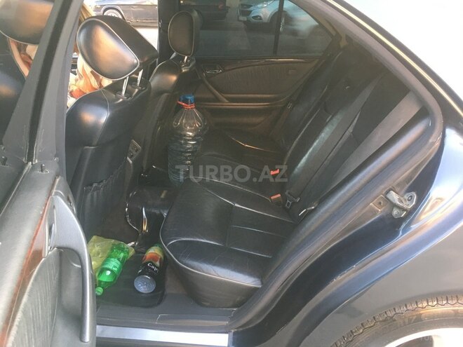 Mercedes E 320 2001, 241,041 km - 3.2 л - Sumqayıt