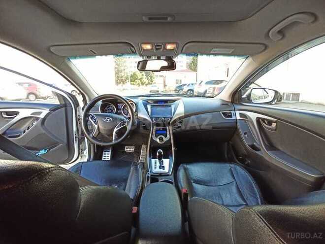 Hyundai Elantra 2011, 10,800 km - 1.8 l - Bakı