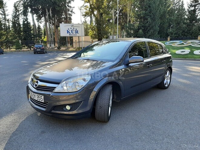 Opel Astra 2009, 180,000 km - 1.4 l - Mingəçevir