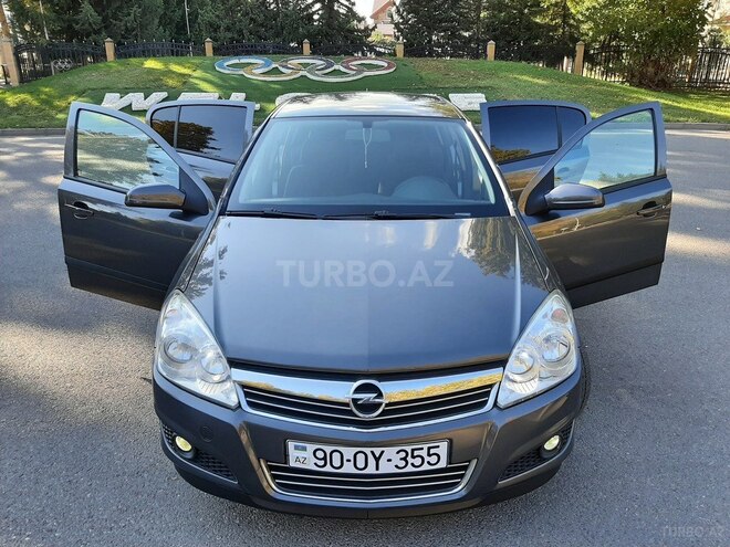 Opel Astra 2009, 180,000 km - 1.4 l - Mingəçevir