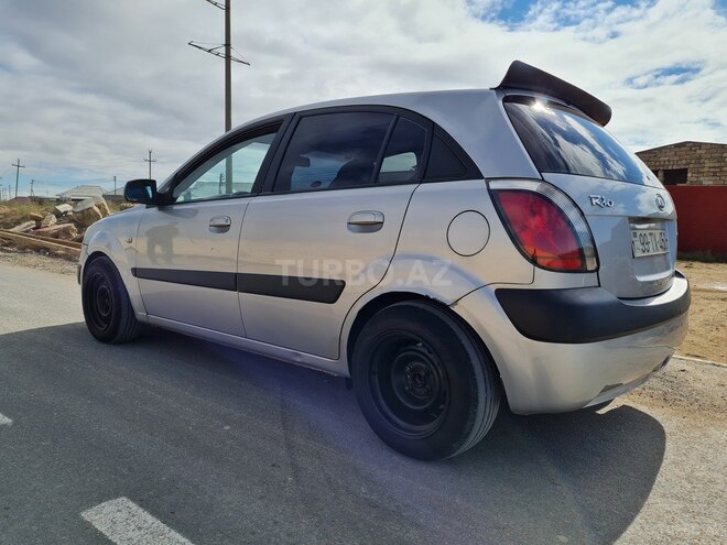 Kia Rio 2005, 300,000 km - 1.5 л - Bakı