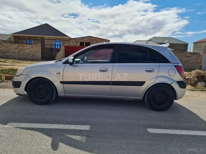 Kia Rio 2005, 300,000 km - 1.5 л - Bakı