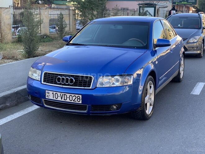 Audi A4 2002, 210,000 km - 2.4 л - Bakı