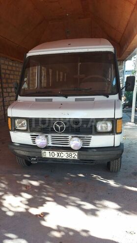Mercedes 410 D 1996, 33,400 km - 2.5 л - Ucar