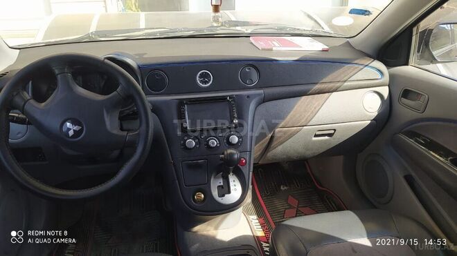 Mitsubishi Airtrek 2002, 403,272 km - 2.0 л - Bakı