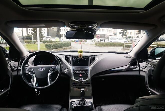 Hyundai Grandeur 2015, 98,000 km - 2.2 l - Bakı