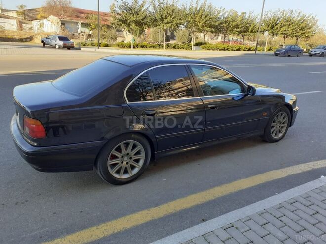 BMW 525 2001, 235,000 km - 2.5 l - Bakı