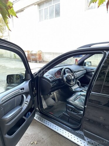 BMW X5 2002, 280,000 km - 4.4 l - Bakı