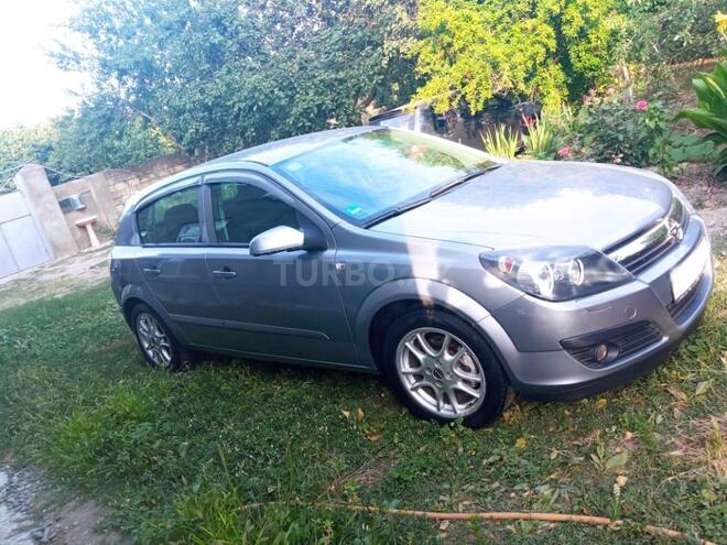 Opel Astra 2005, 151,000 km - 1.6 l - Bakı