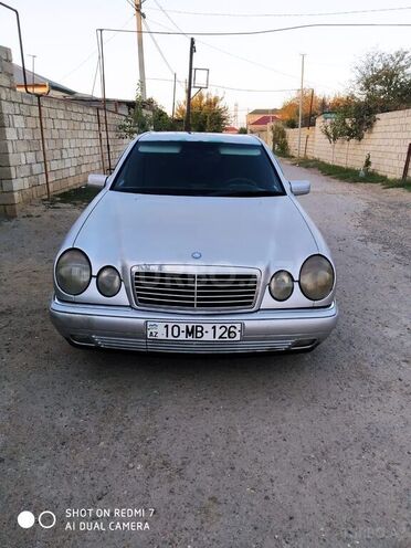 Mercedes E 230 1996, 450,000 km - 2.3 l - Bakı