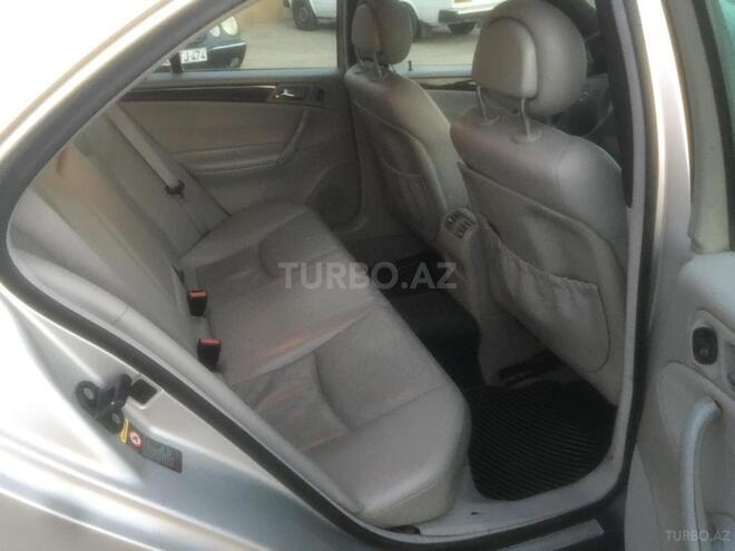 Mercedes C 240 2001, 297,000 km - 2.6 l - Bakı