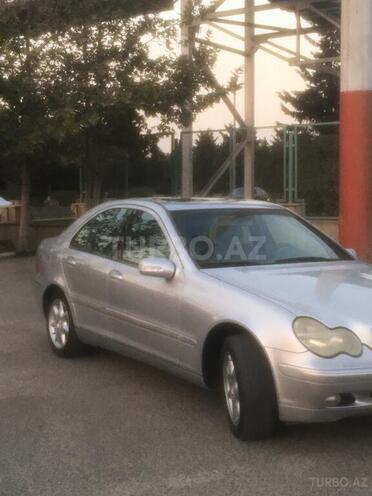 Mercedes C 240 2001, 297,000 km - 2.6 l - Bakı