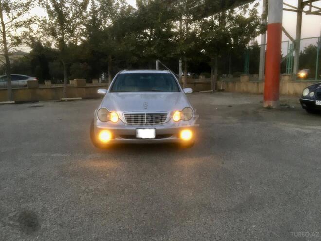 Mercedes C 240 2001, 297,000 km - 2.6 l - Bakı