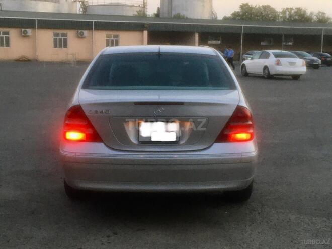 Mercedes C 240 2001, 297,000 km - 2.6 l - Bakı