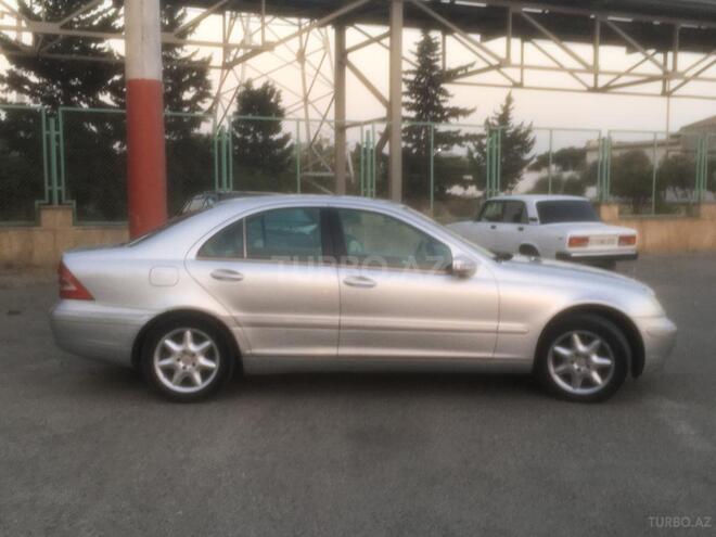 Mercedes C 240 2001, 297,000 km - 2.6 l - Bakı