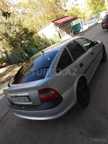Opel Vectra 1996, 310,000 km - 2.0 l - Sumqayıt