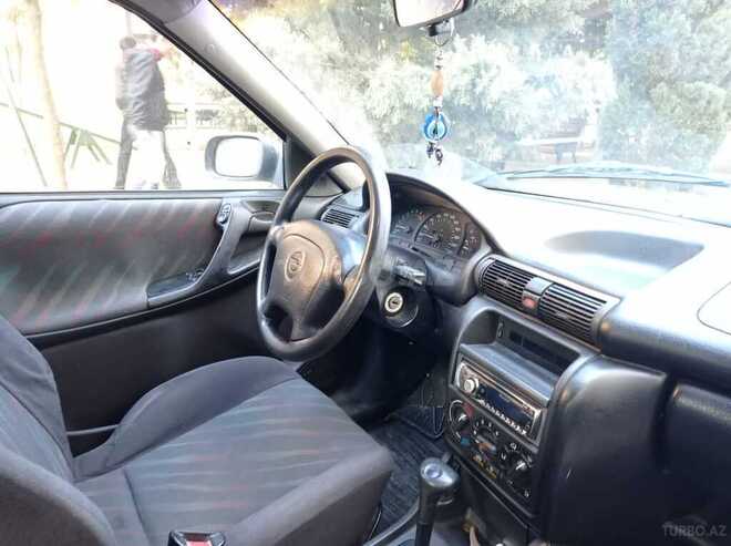 Opel Astra 1997, 257,000 km - 1.6 l - Bakı