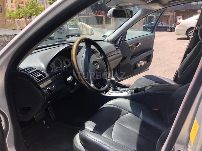 Mercedes E 240 2002, 401,000 km - 2.6 l - Bakı