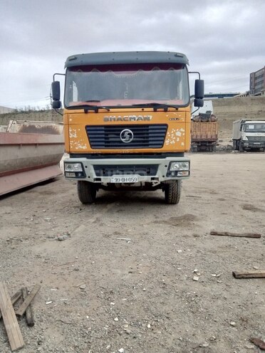 Shacman  2010, 10,000 km - 12.0 l - Bakı