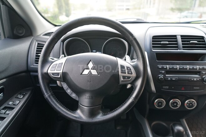 Mitsubishi Outlander 2011, 175,000 km - 2.0 l - Bakı
