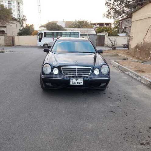 Mercedes E 220 2000, 389,567 km - 2.2 l - Bakı