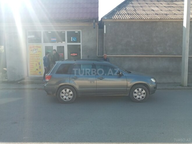 Mitsubishi Airtrek 2002, 225,000 km - 2.0 l - Şəmkir