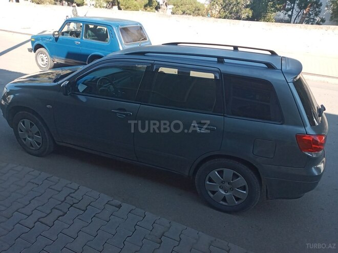 Mitsubishi Airtrek 2002, 225,000 km - 2.0 l - Şəmkir