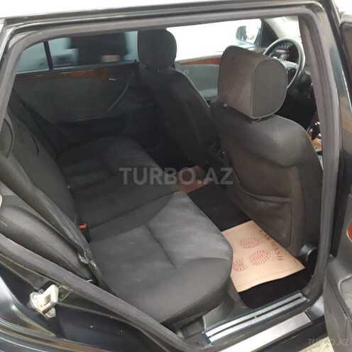 Mercedes E 220 2000, 389,567 km - 2.2 l - Bakı