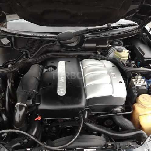 Mercedes E 220 2000, 389,567 km - 2.2 l - Bakı