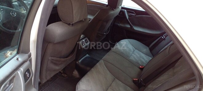 Mercedes E 220 1999, 550,000 km - 2.2 л - Bakı