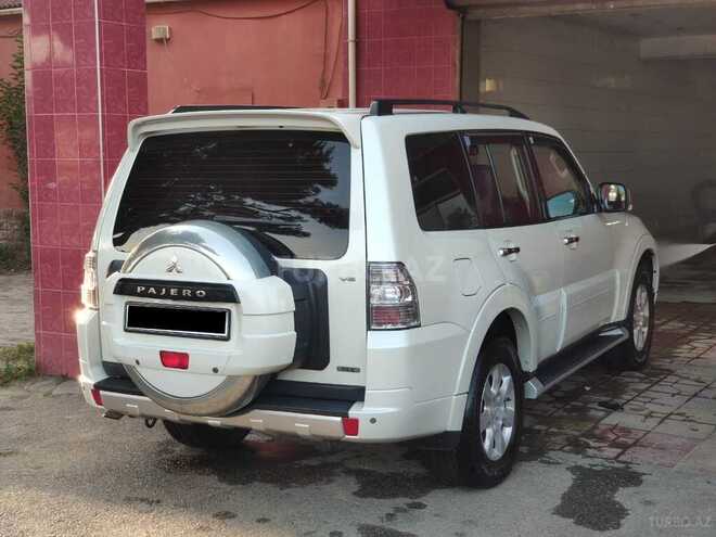 Mitsubishi Pajero 2013, 123,000 km - 3.5 l - Bakı