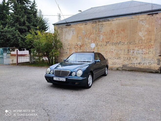Mercedes E 240 1999, 451,904 km - 2.4 l - Sumqayıt