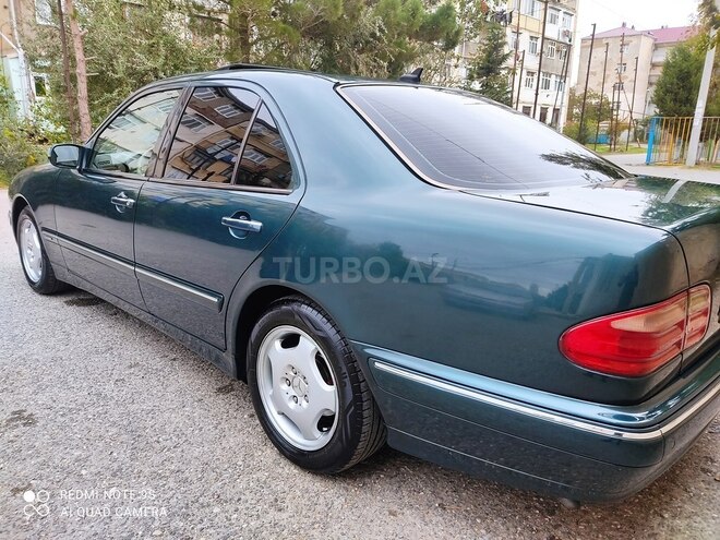 Mercedes E 240 1999, 451,904 km - 2.4 l - Sumqayıt