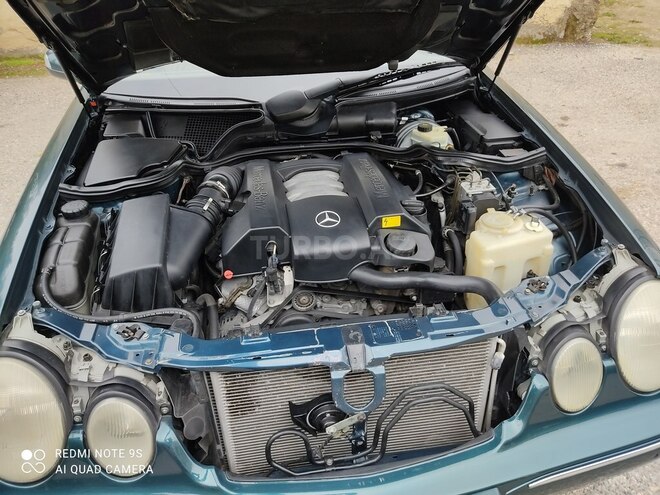 Mercedes E 240 1999, 451,904 km - 2.4 l - Sumqayıt