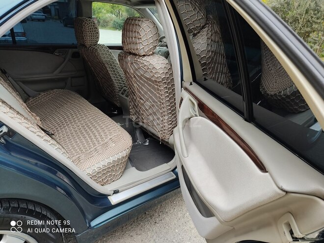 Mercedes E 240 1999, 451,904 km - 2.4 l - Sumqayıt