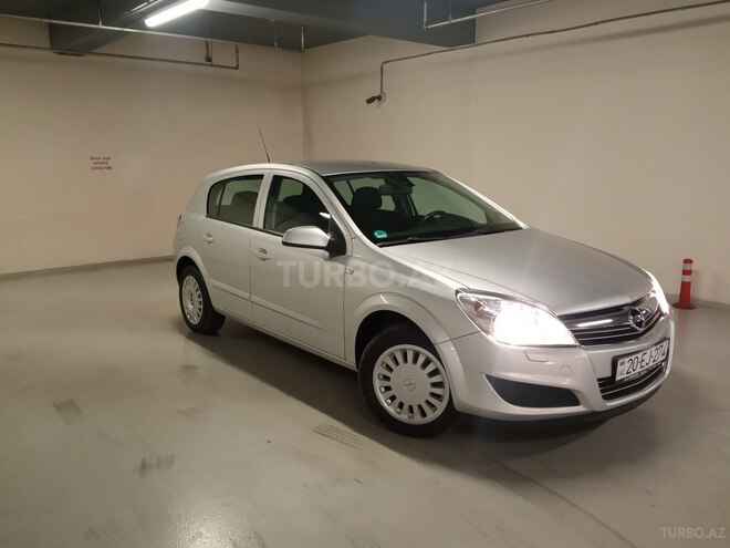 Opel Astra 2009, 187,000 km - 1.4 l - Gəncə