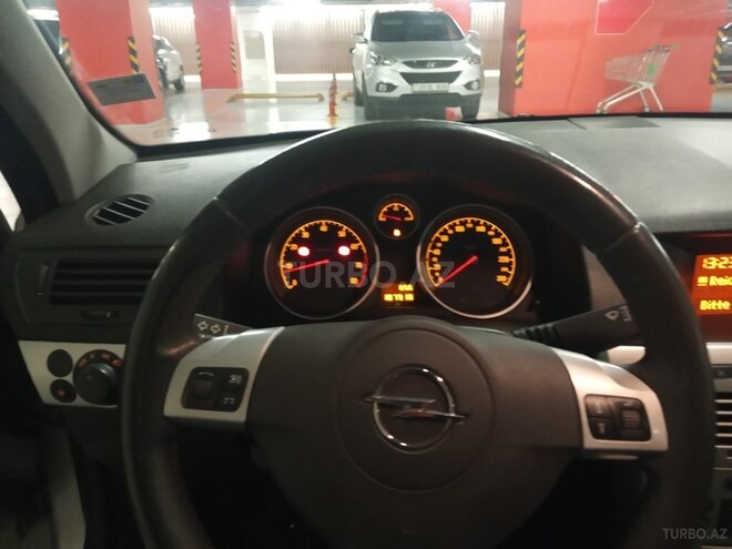 Opel Astra 2009, 187,000 km - 1.4 l - Gəncə