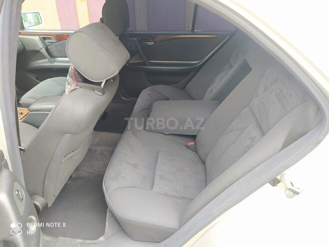 Mercedes E 240 1998, 28,231 km - 2.4 л - Bakı