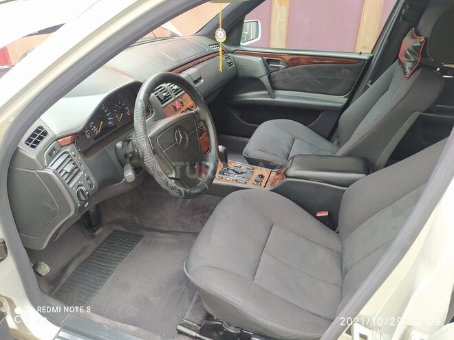 Mercedes E 240 1998, 28,231 km - 2.4 л - Bakı