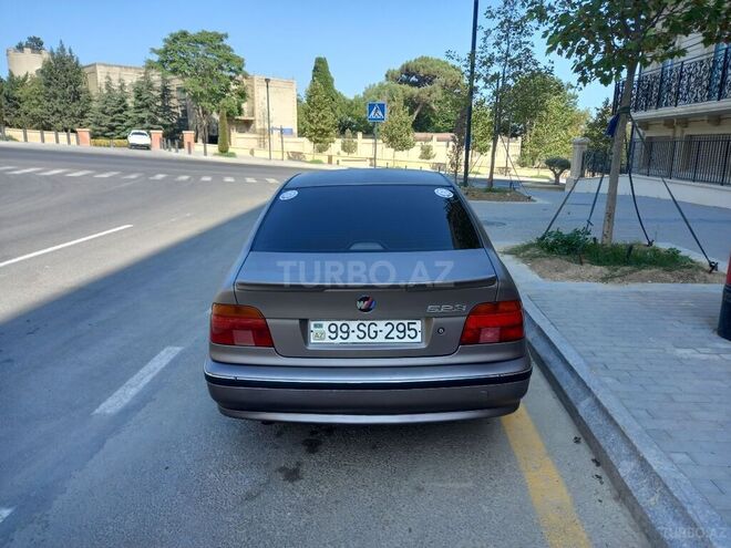 BMW 525 1998, 263,588 km - 2.5 l - Bakı
