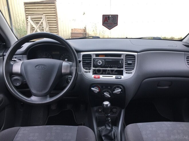 Kia Rio 2005, 142,000 km - 1.4 l - Bakı