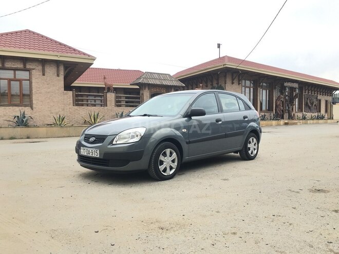 Kia Rio 2005, 142,000 km - 1.4 l - Bakı