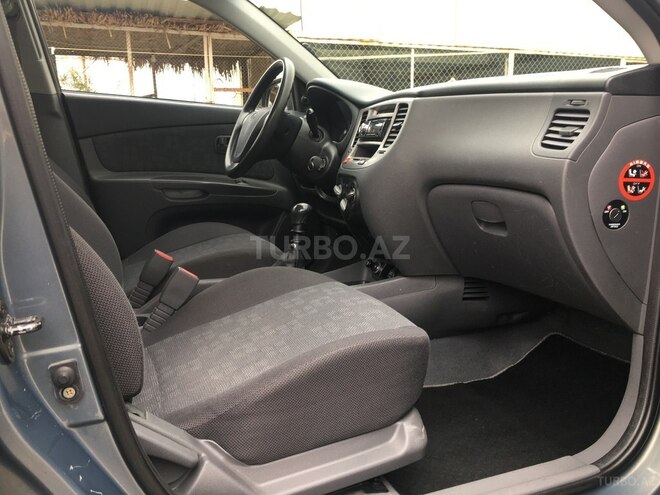 Kia Rio 2005, 142,000 km - 1.4 l - Bakı