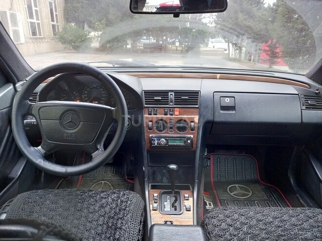 Mercedes C 280 1995, 390,000 km - 2.8 л - Sumqayıt