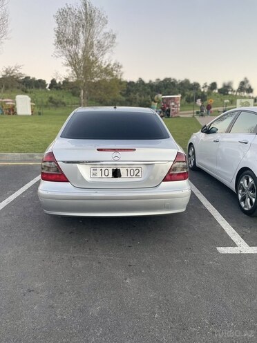Mercedes E 200 2007, 280,600 km - 2.2 л - Bakı