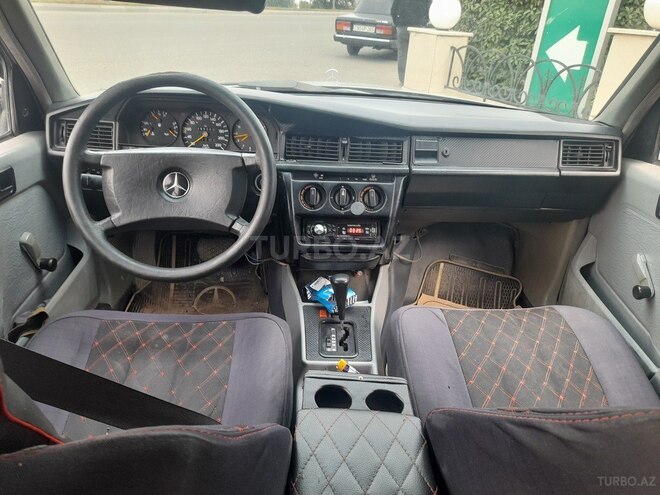 Mercedes 190 1991, 228,000 km - 2.0 l - Bakı